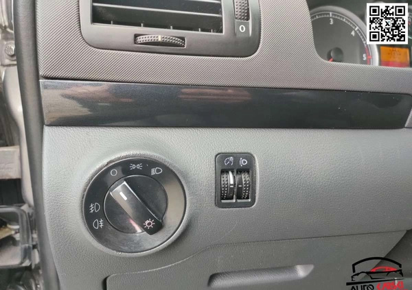 Volkswagen Sharan cena 22500 przebieg: 240000, rok produkcji 2009 z Narol małe 631